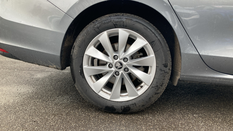 Skoda Superb 1.5 TSI e-TEC SE Technology 5dr DSG Petrol Estate